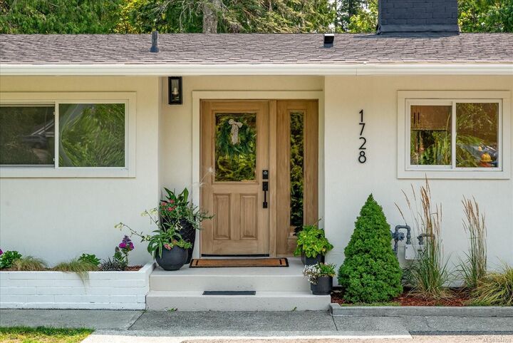 1728 Extension Rd — photo 1