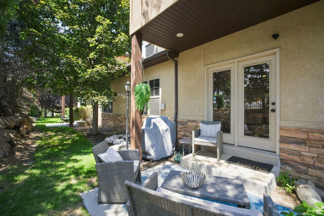 Property Photo:  1462 E Tuscan Oak Way  UT 84092 