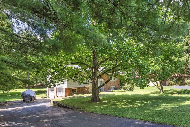 Property Photo: 161 Margaret Dr PA 15010