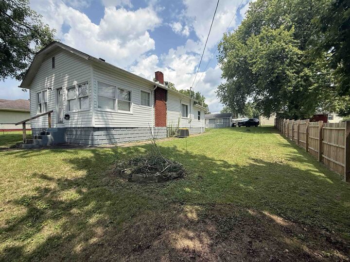 Property Photo:  329 Blackburn Ave  KY 41101 
