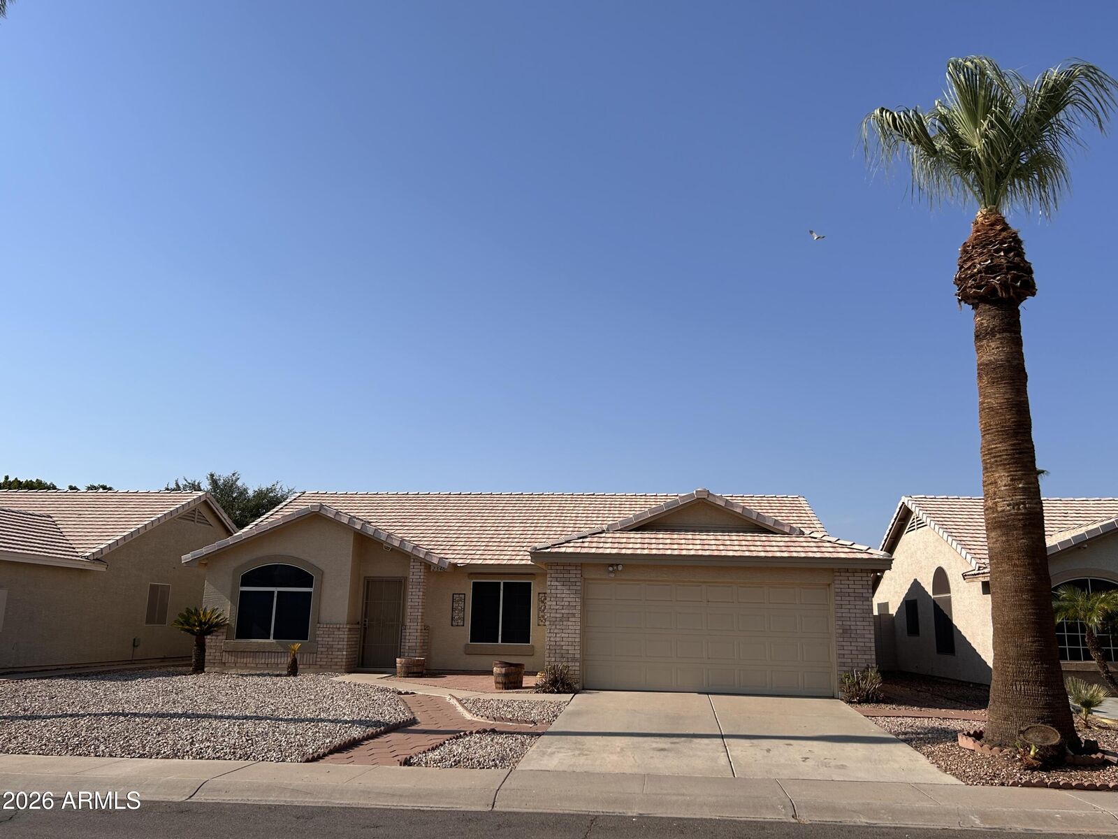 Property Photo: 2346 E Devon Court AZ 85296