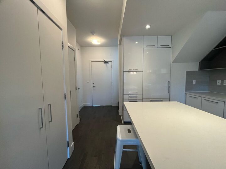 Property Photo:  1628 West 4th Avenue 409  BC V6J 0G6 