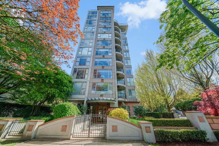 Property Photo: 1788 W 13th Avenue 1000 BC V6J 2H1