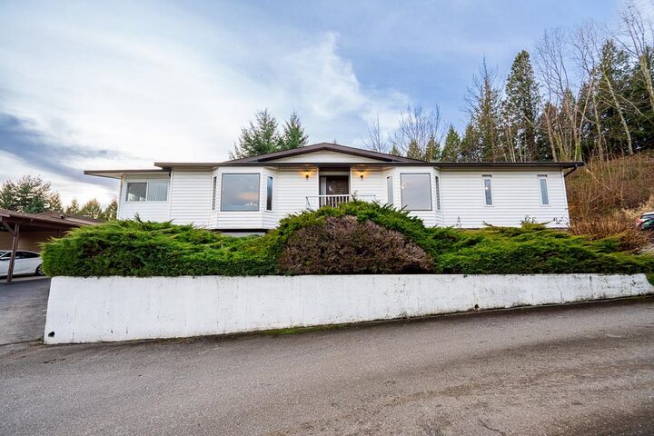 Property Photo: 27111 0 Avenue 41 BC V4W 2T1
