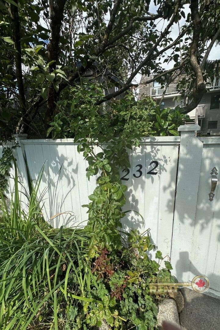 Property Photo:  232 E 17th Street  BC V7L 2V7 