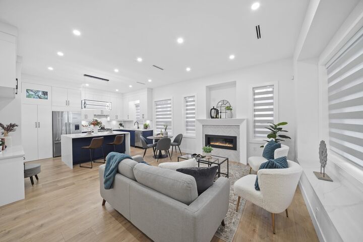 Property Photo: 2995 E 17th Avenue BC V5M 2N4