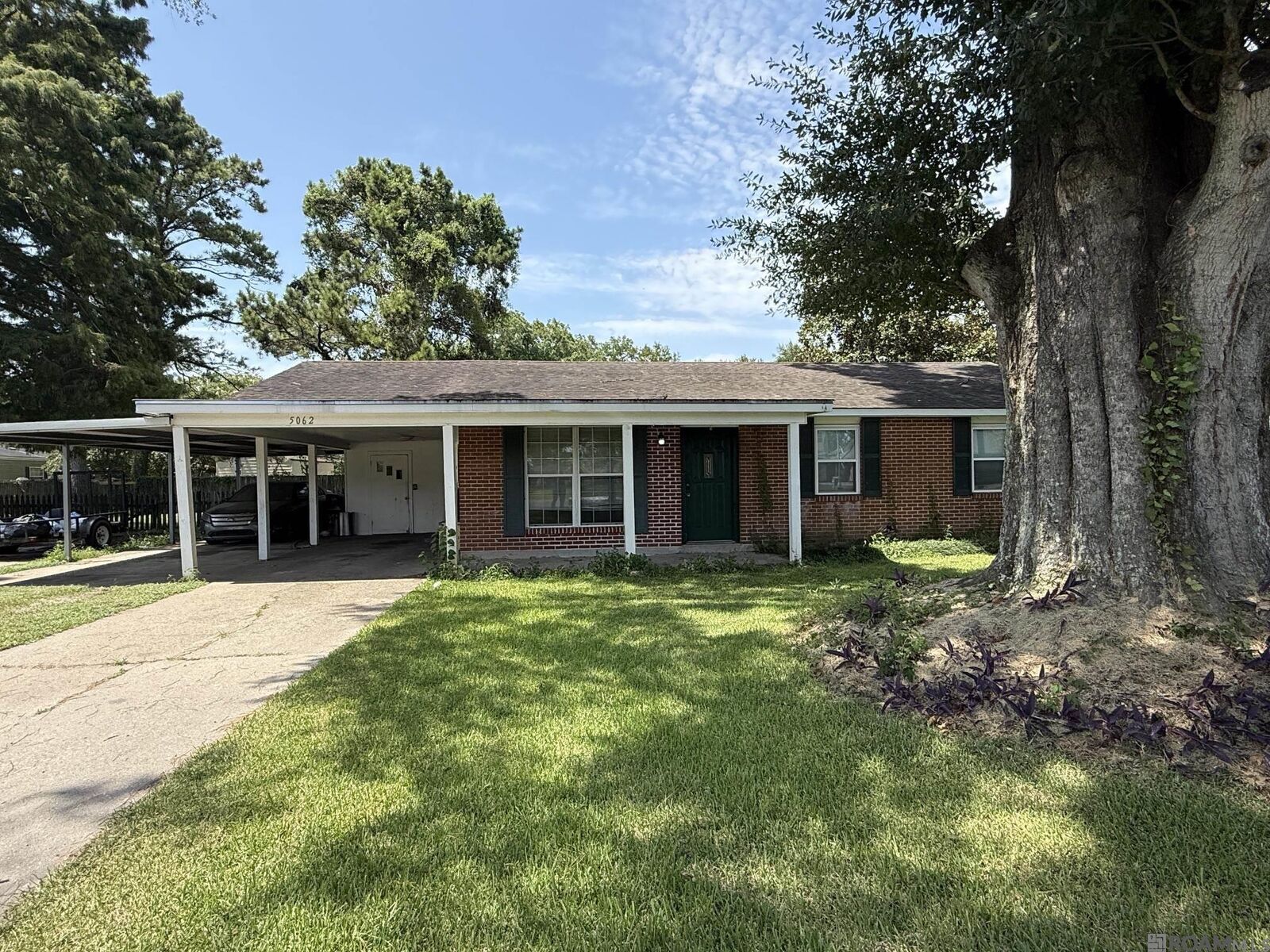 Property Photo: 5062 W Eudora Dr LA 70710