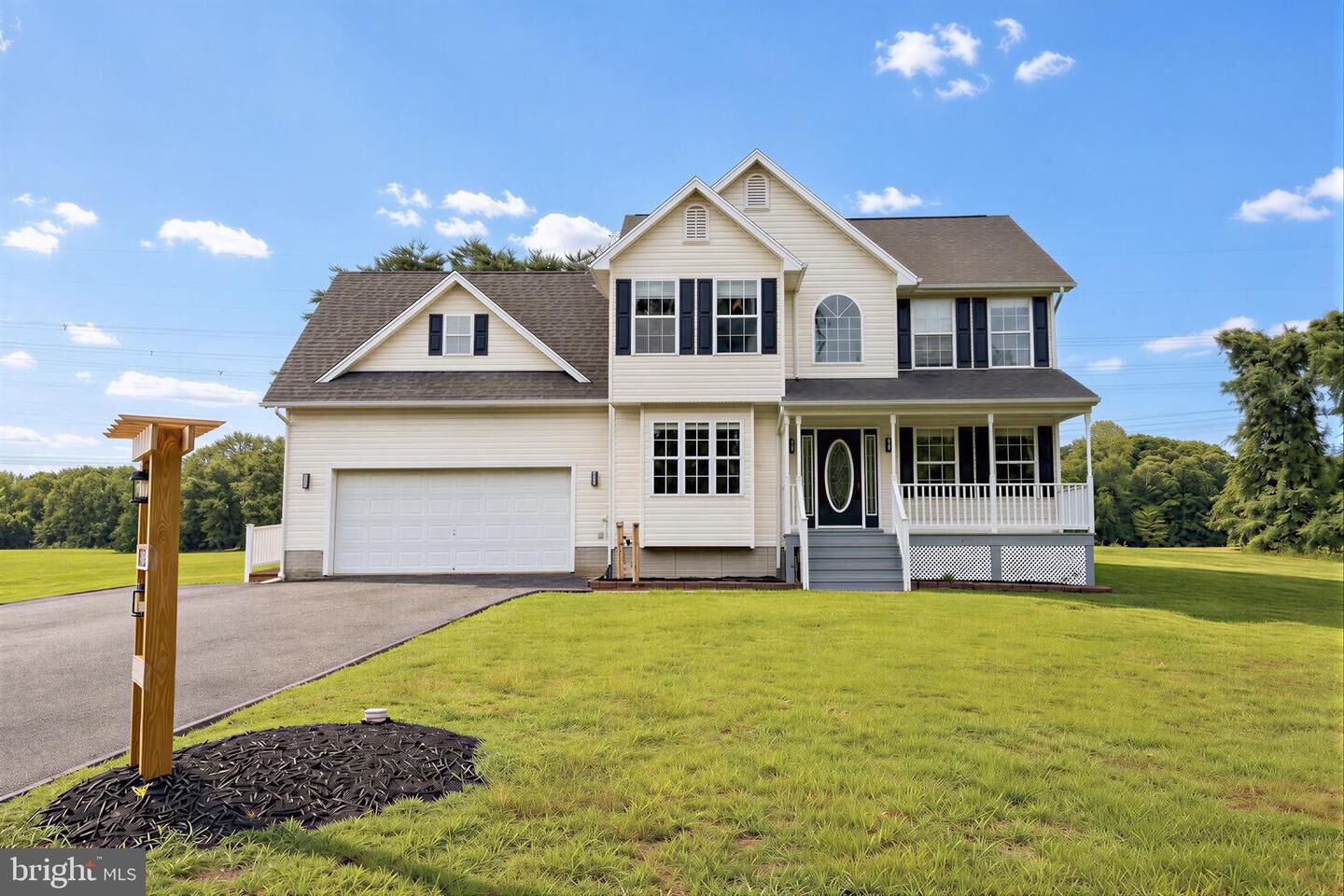 Property Photo:  1525 Sharpes Court  MD 20676 