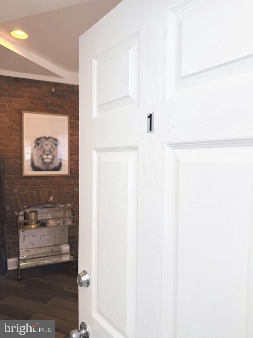 Property Photo:  1345 1st Street NW 1  DC 20001 