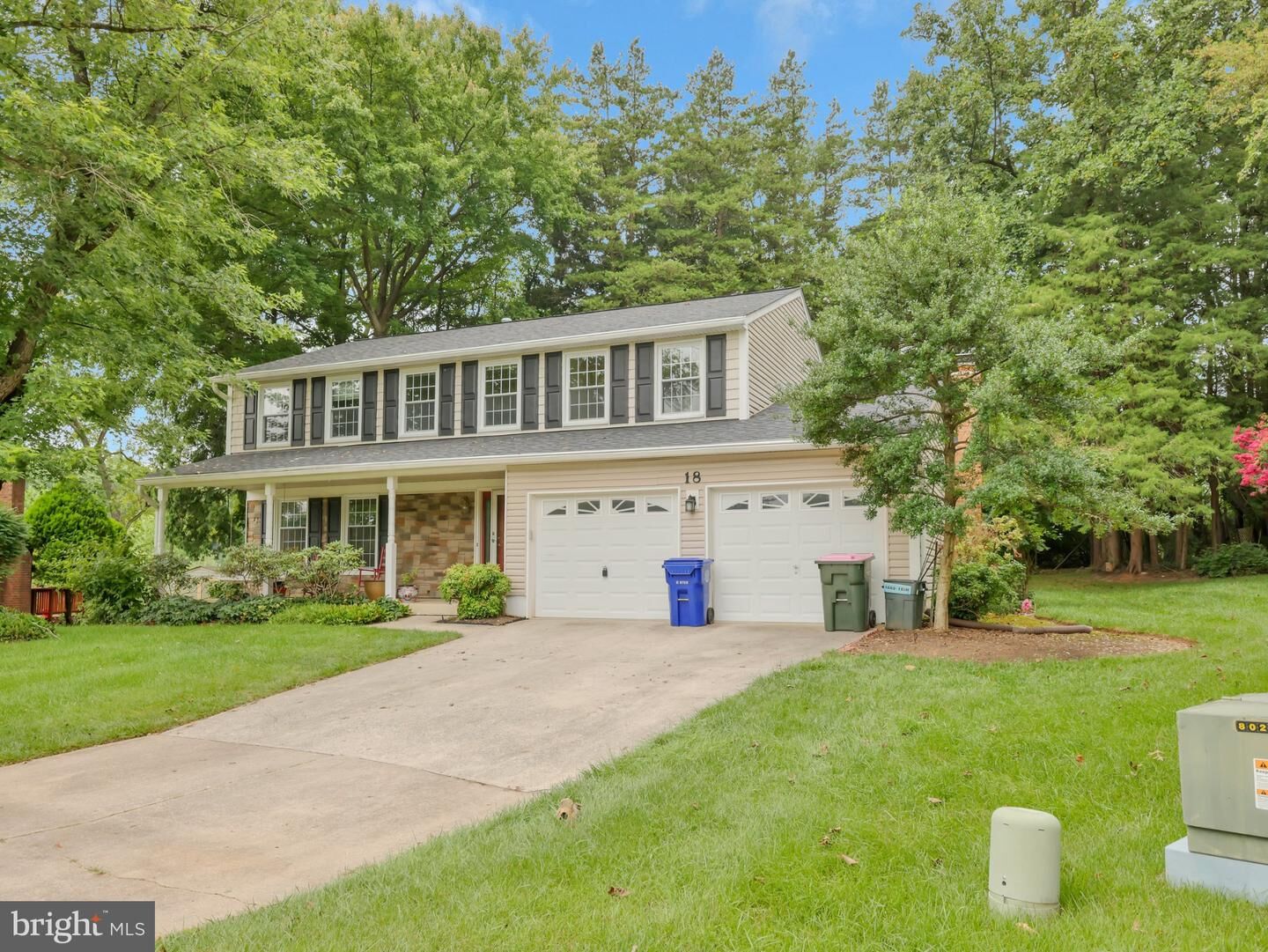 Property Photo:  18 Windmill Court  MD 20905 