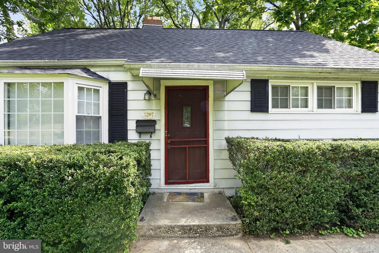 Property Photo: 3207 Dashiell Road VA 22042