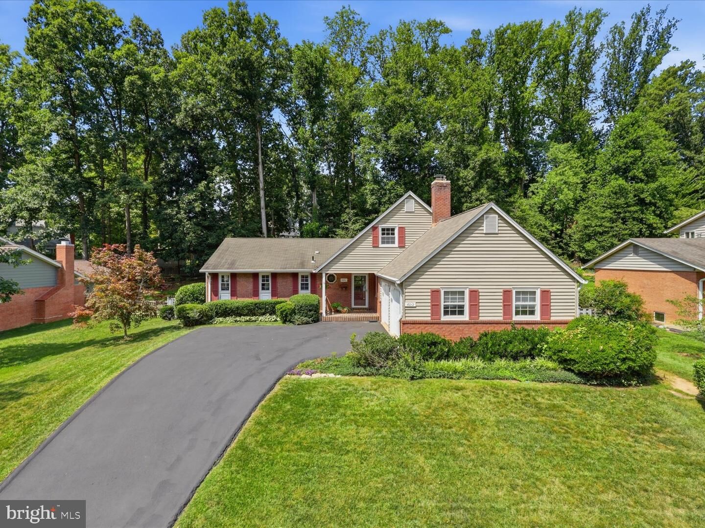 Property Photo:  6012 Nassau Drive  VA 22152 