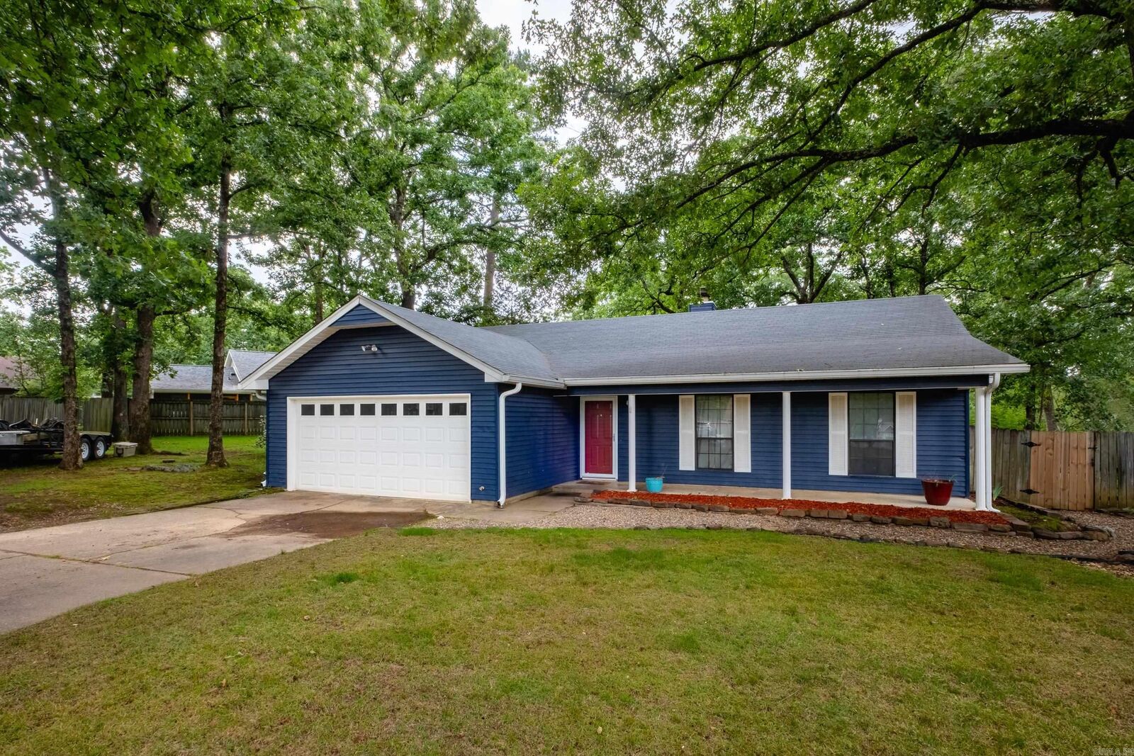 Property Photo:  4 Oak Forest Cove  AR 72113 