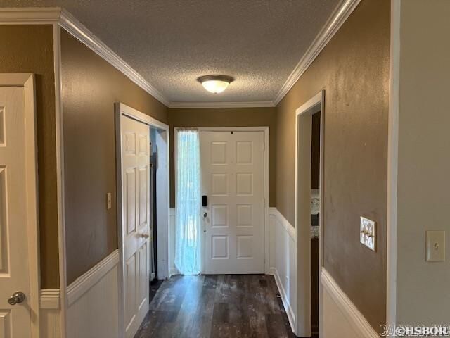 Property Photo: 2325 Lakeshore Drive AR 71913