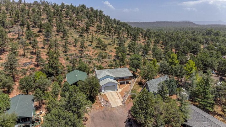 Property Photo:  2007 N Rogers Circle  AZ 85541 
