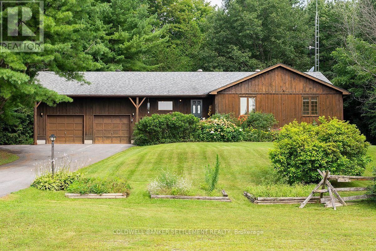 Property Photo: 1326 Drummond Con. 1 Road ON K7H 3C3