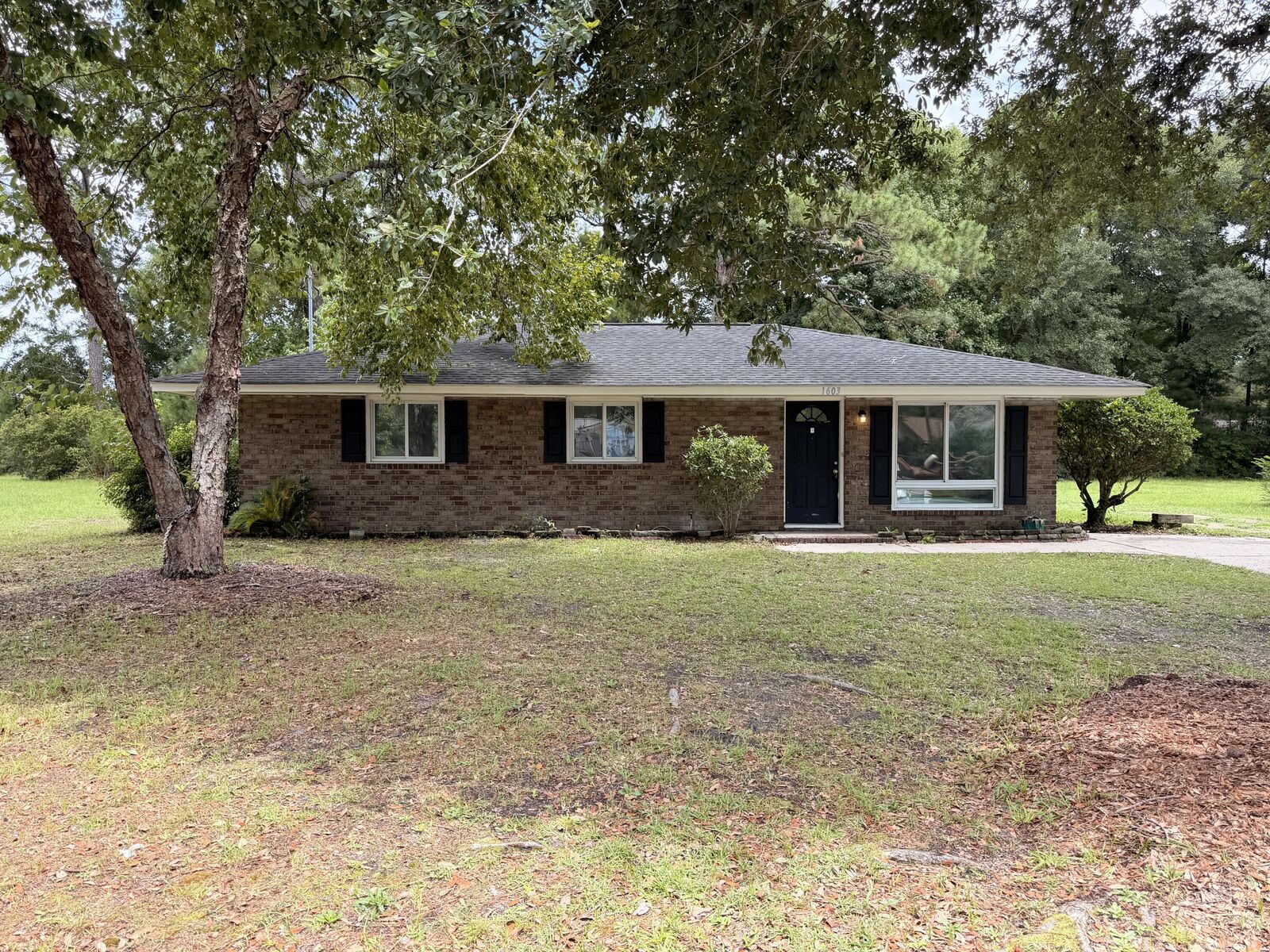 Property Photo: 1603 Langston Drive SC 29455
