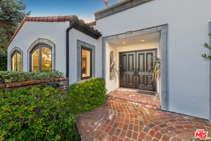Property Photo:  17153 Adlon Rd  CA 91436 