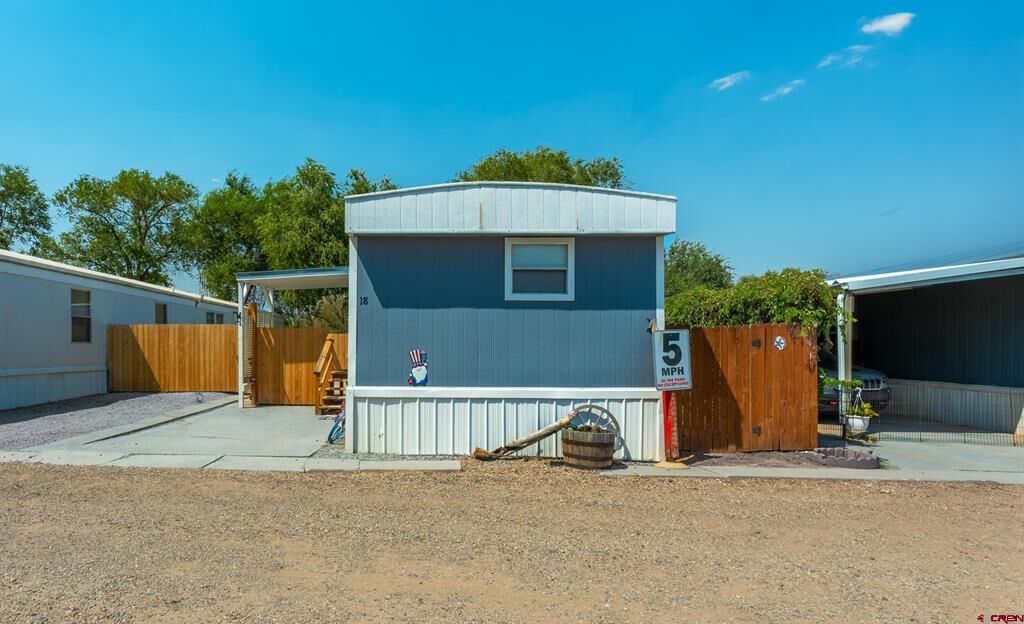 Property Photo: 641 S Broadway 18 CO 81321