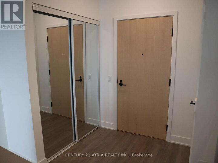 Property Photo:  60 George Butchart Drive 210  ON M3K 2C5 