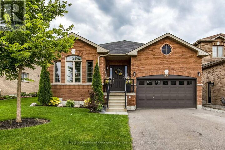 33 Beausoleil Drive — photo 1
