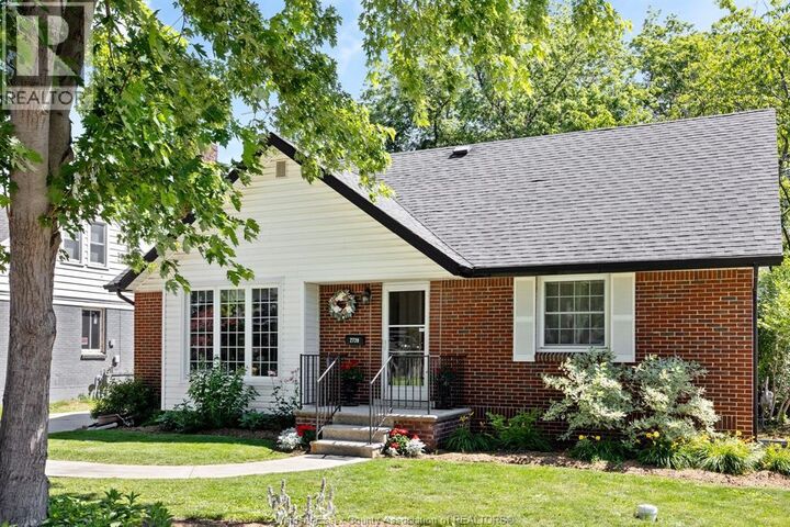 Property Photo:  2720 Academy  ON N9E 2G8 