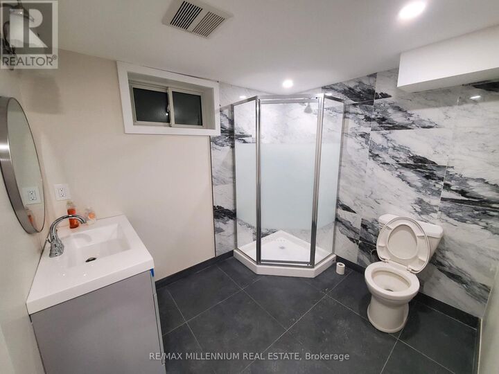 Property Photo:  491 Blake Street  ON N5K 2N9 