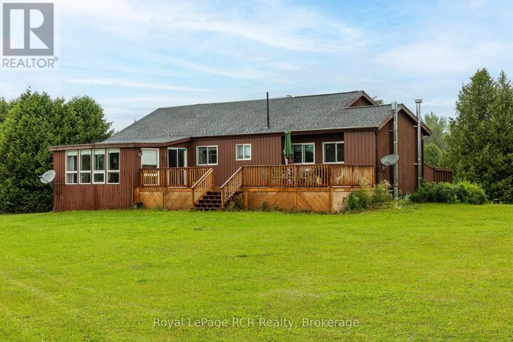 Property Photo: 613154 Sideroad 50 ON N0C 1K0