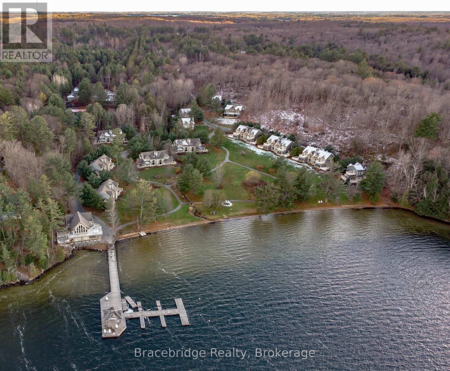 Property Photo: 3876 Muskoka Rd 118 Highway West ON P0B 1J0
