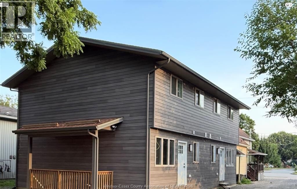Property Photo:  450 Mill 2  ON N9C 2R6 