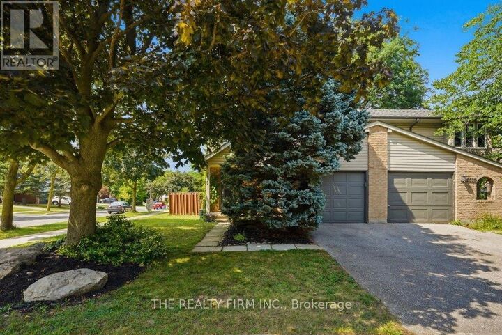 Property Photo: 2029 Aldersbrook Road ON N6G 3N2