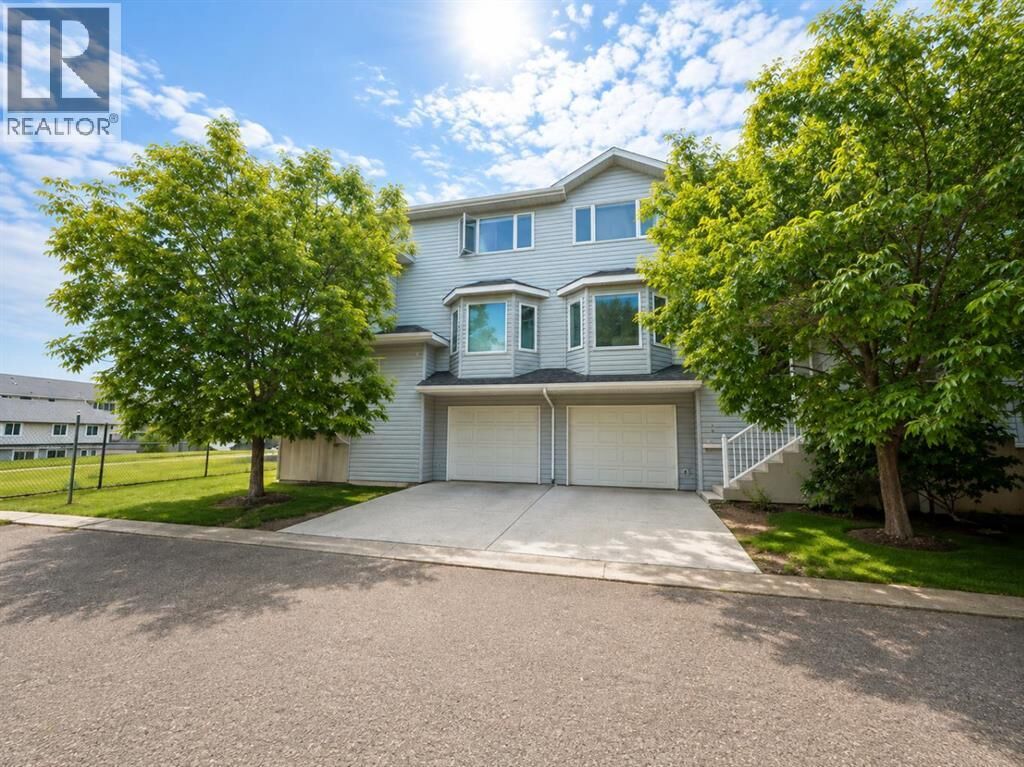 Property Photo: 105 Loutit Road AB T9K 2N5