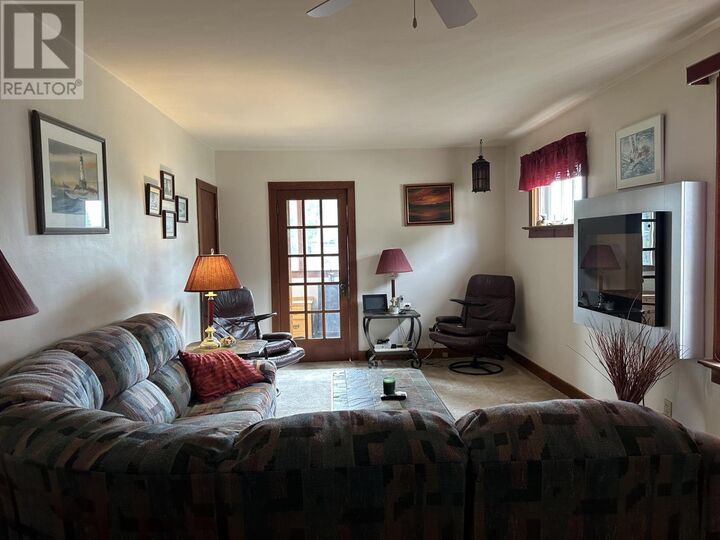 Property Photo: 106 College St ON P7A 5J5