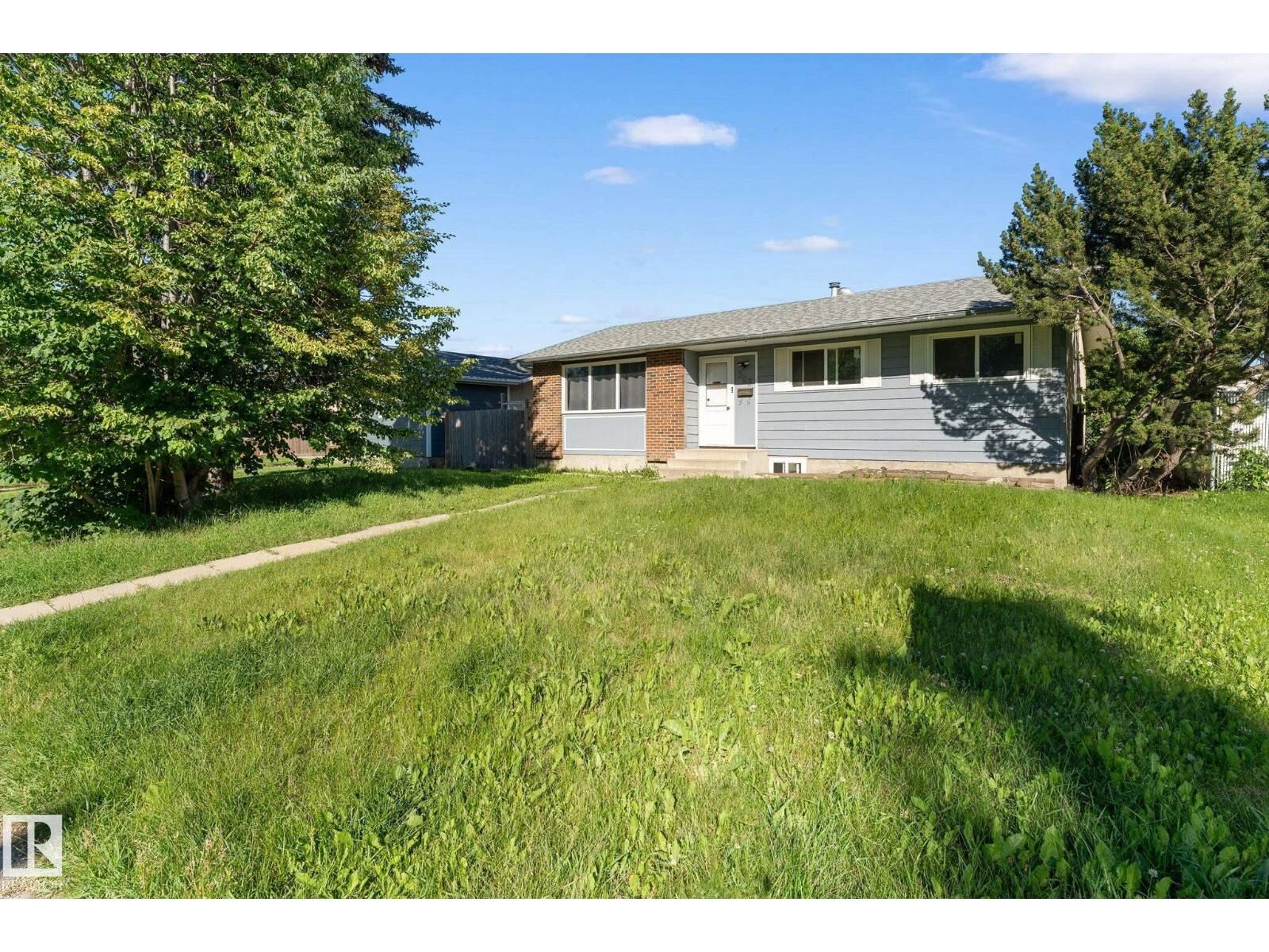Property Photo:  363 Knottwood Rd NW  AB T6K 2G4 