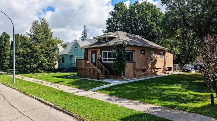 Property Photo: 347 Belvidere Street MB R3J 2H4