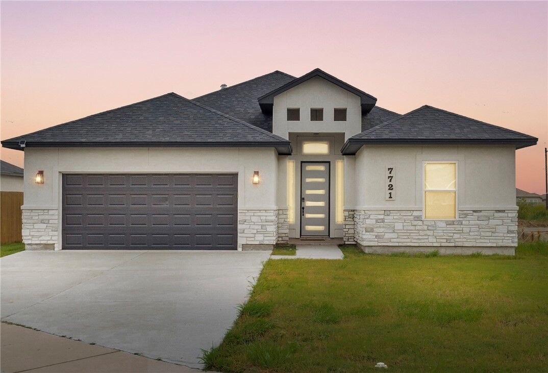 Property Photo:  7721 Nadia Drive  TX 78414 