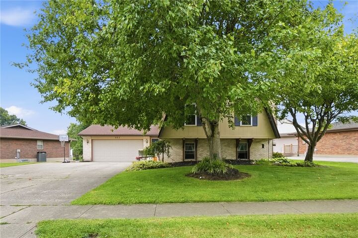 Property Photo: 905 Victoria Drive OH 45005