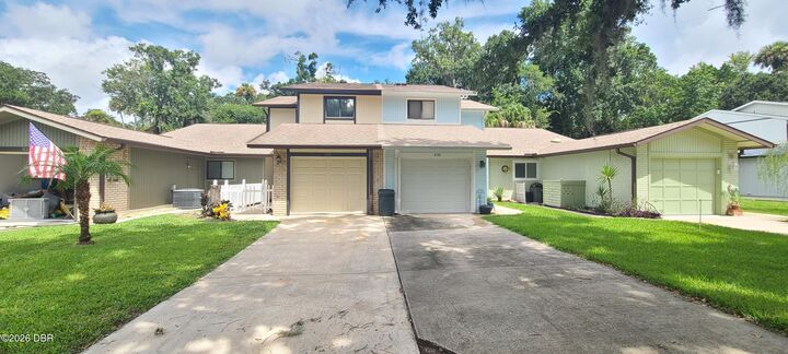 Property Photo: 836 Sugar House Drive FL 32129