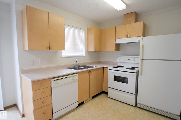 Property Photo: 610 King Street 408 AB T7X 4J9