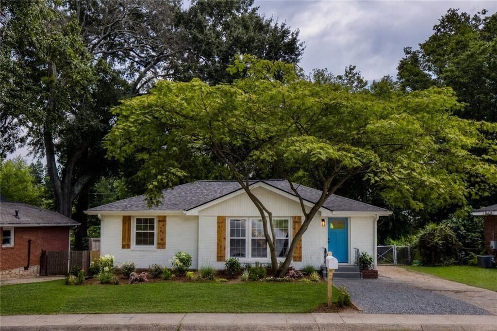 Property Photo: 216 Austin Avenue NE GA 30060