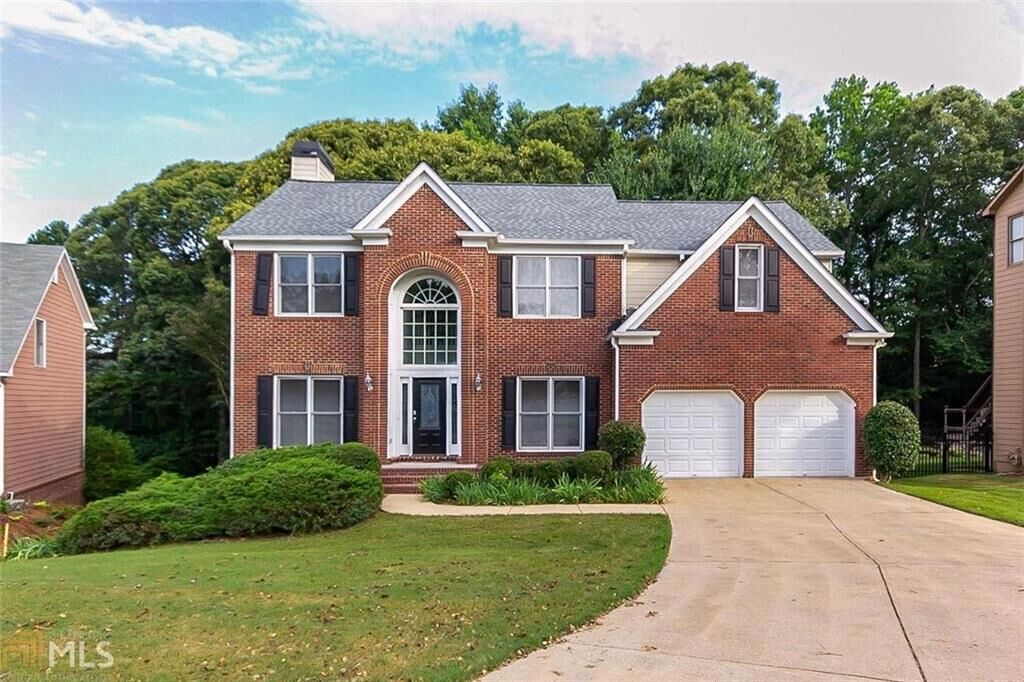 Property Photo:  1714 Lake Heights Circle  GA 30019 
