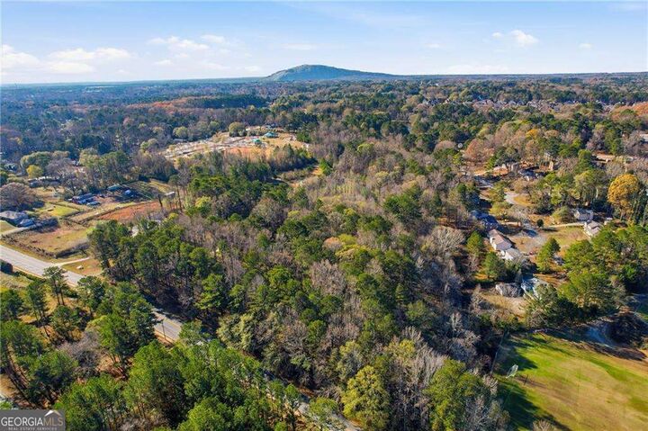 Property Photo: 1091 Cole Drive SW GA 30047