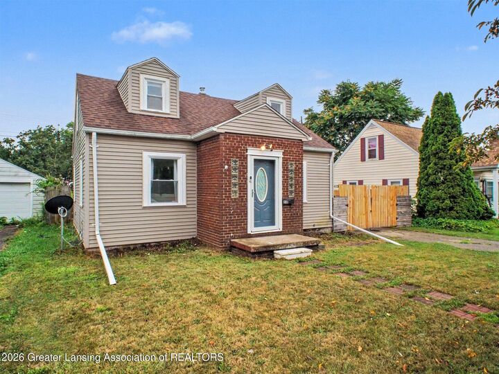 Property Photo: 518 Maplehill Avenue MI 48910