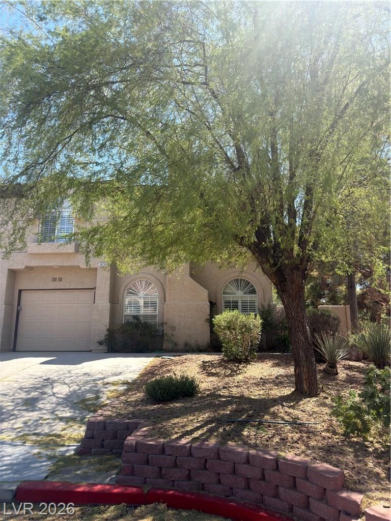 Property Photo: 2625 Pebblegold Avenue NV 89074
