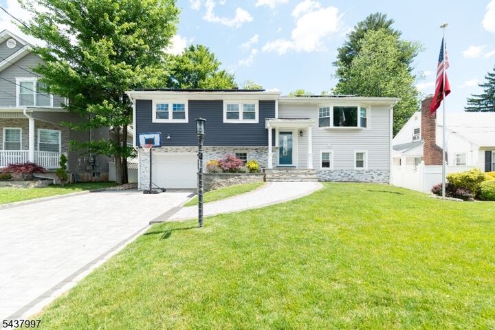 Property Photo: 411 Lum Ave NJ 07083