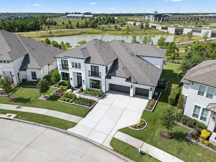 Property Photo:  10703 Monarch Butterfly Drive  TX 77433 