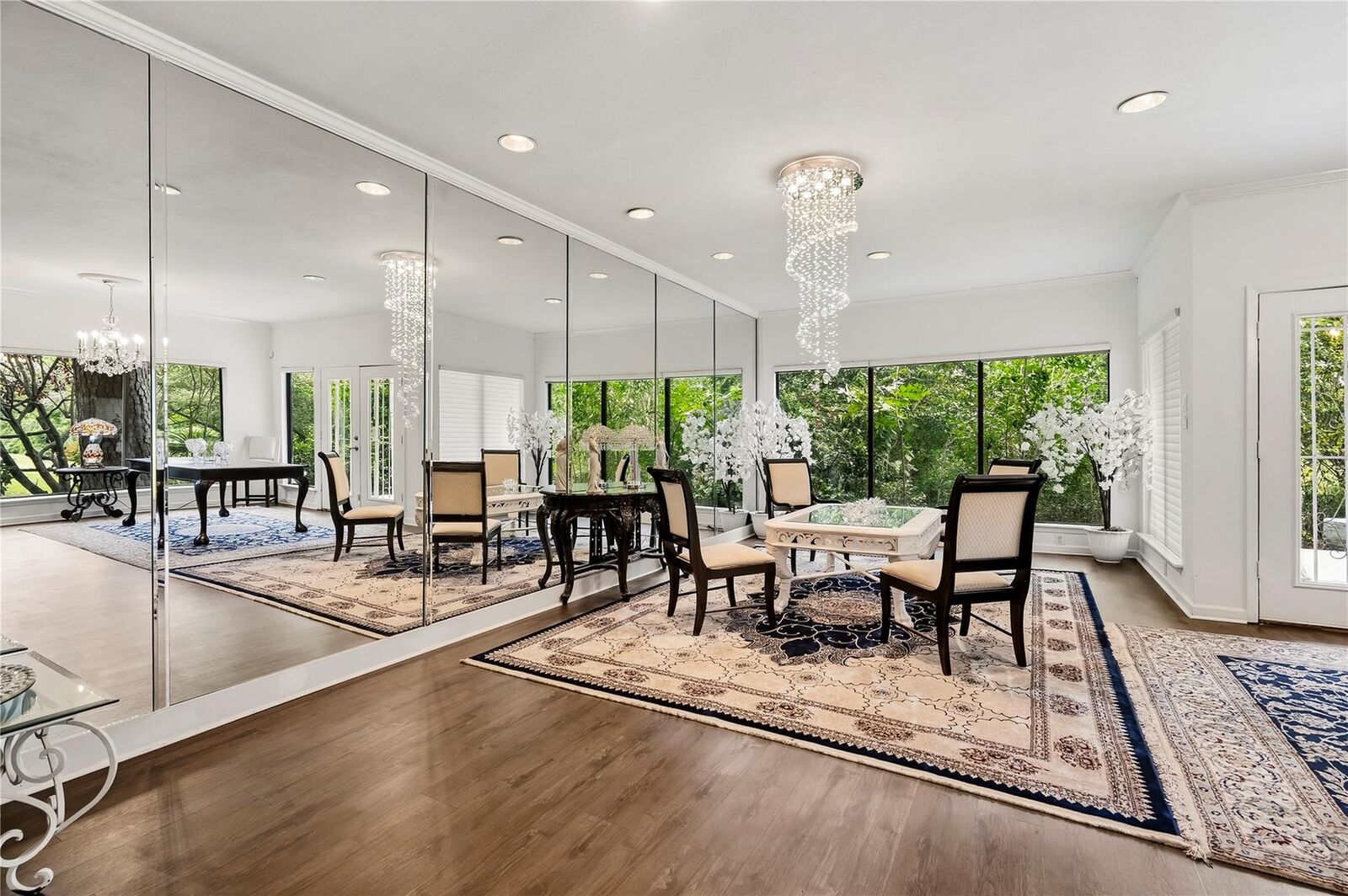 Property Photo: 9400 Doliver Drive 16 TX 77063