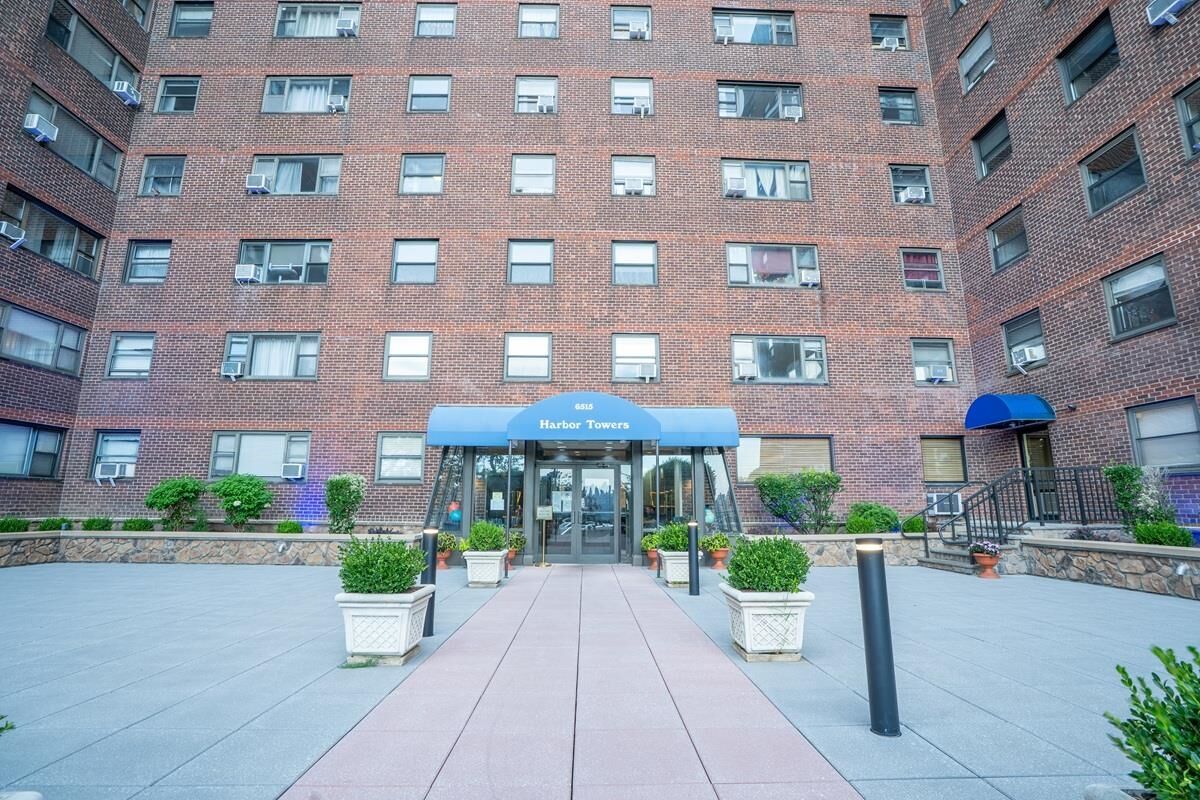 Property Photo:  6515 Boulevard 3H  NJ 07093 