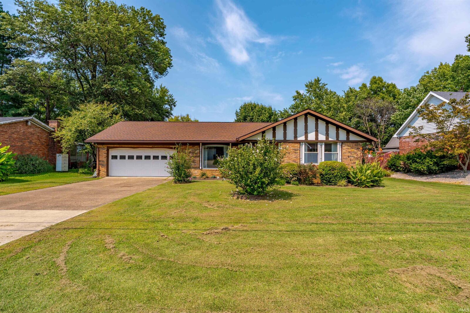 Property Photo: 8388 Outer Lincoln Avenue IN 47630