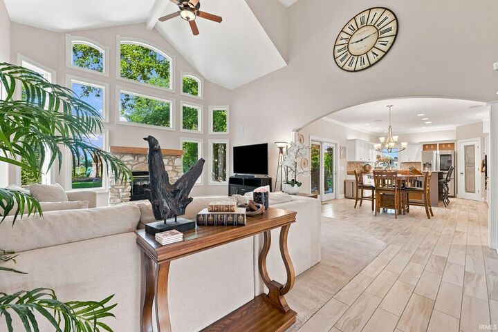 Property Photo: 6625 Cherry Hill Parkway IN 46835-9642